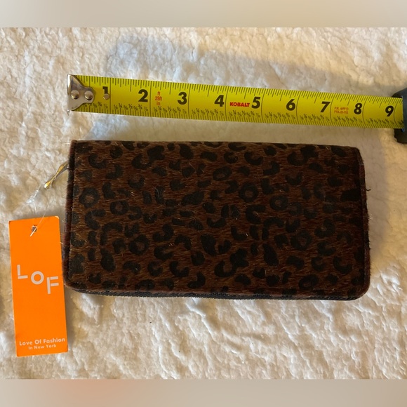 LOF Brown Leopard Pattern Wallet - Picture 3 of 4